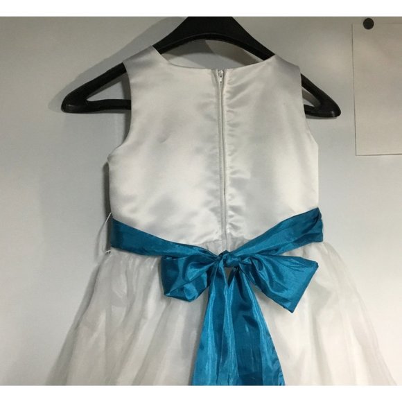 1st Communion/Flower Girl Dress-White W/Sash-Sz 7-Worn Once - Picture 7 of 12